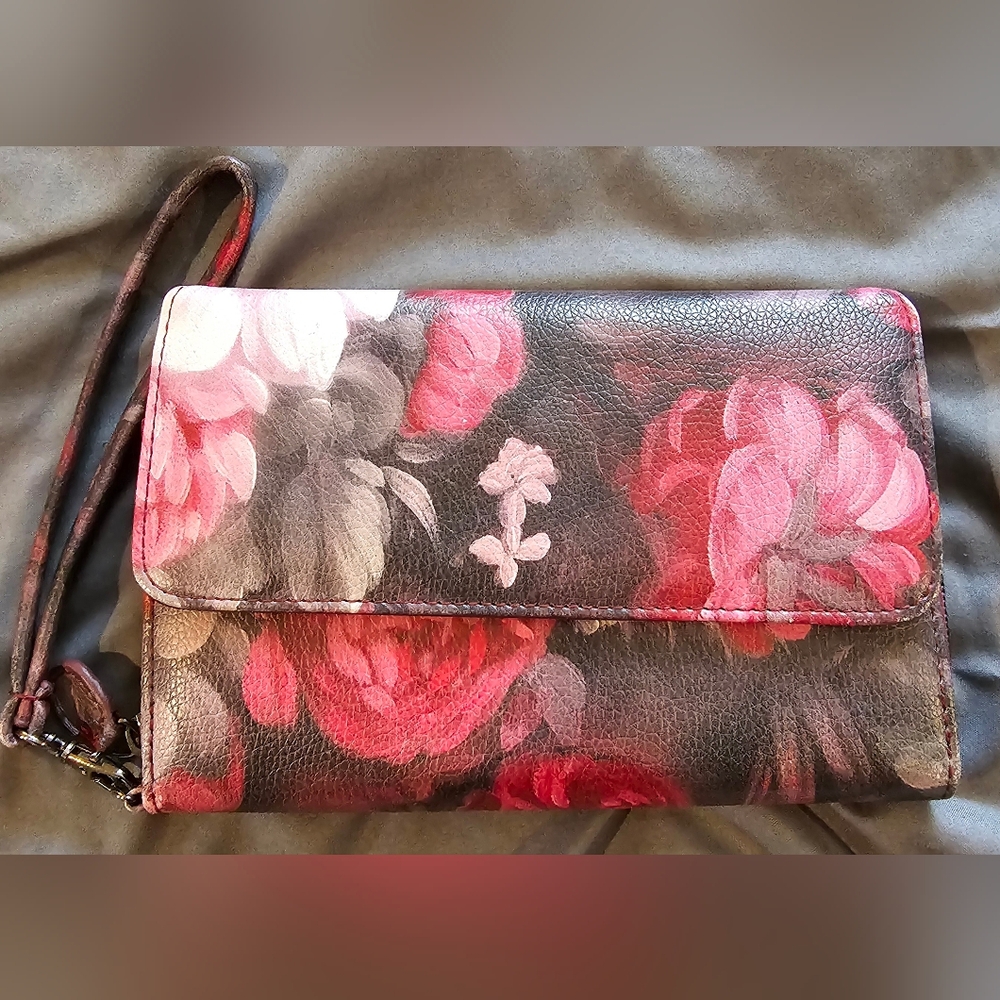 Floral Wristlet